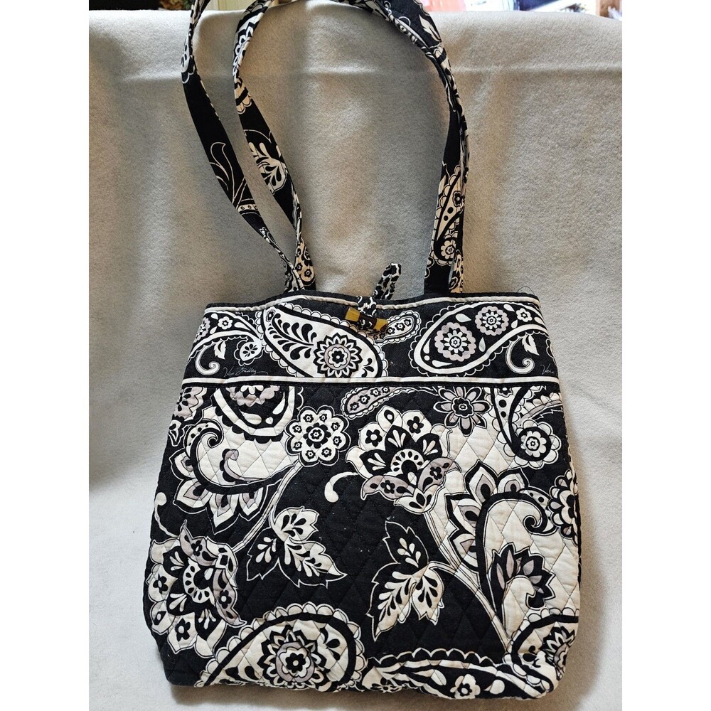 Vera Bradley Women's Purse Stratford Paisley. Houndstooth Pattern Inside.